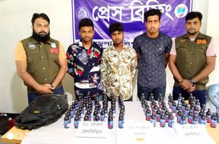 যশোর ও শার্শায় মাদক সহ ৩ কারবারি আটক