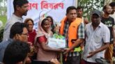 কুড়িগ্রামে বন্যার্তদের মাঝে খাদ্য সহায়তা