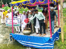 তেঁতুলিয়ায় জাতীয় মৎস্য সপ্তাহের ২০২২ মৎস্য খামারিদের নিয়ে আলোচনা