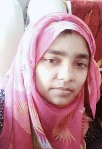 ঝালকাঠি শহরের স্কুল শিক্ষিকার ঝুলন্ত মরদেহ উদ্ধার ।