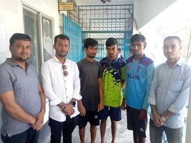 নিষেধাজ্ঞা থাকার পরেও নলছিটিতে মা ইলিশ শিকারের দায়ে  তিন জেলে আটক।
