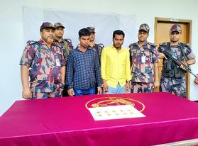 বেনাপোলে ১০ পিচ স্বর্ণের বারসহ দুই ভাই আটক