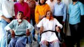 নলছিটি প্রবীনদের মাঝে হুইল চেয়ার বিতরন