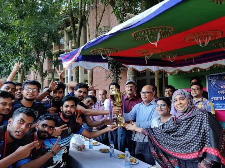 ভেটেরিনারি প্রিমিয়ার লীগ এর ফাইনাল খেলা ও পুরস্কার বিতরণী অনুষ্ঠান অনুষ্ঠিত