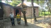 জয়পুরহাটের ধলাহারে বাড়ির প্রবেশদ্বার ঘেরাও করে জমি জবরদখলের অভিযোগ উঠেছে