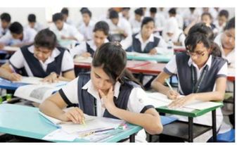 খুলনায় প্রাথমিকে বৃত্তি পরীক্ষায় বসেছে ৬ হাজার ২০৪ জন শিক্ষার্থী