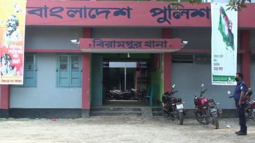 বিরামপুরে ট্রাক মোটরসাইকেলের মুখোমুখি সংঘর্ষে প্রাণ গেল যুবকের