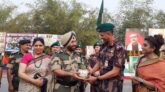 তেঁতুলিয়া বাংলাবান্ধায়  স্বাধীনতা দিবসে বিজিবি-বিএসএফ যৌথ রিট্রিট প্যারেড