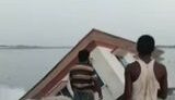 কুড়িগ্রামে নদী ভাংগন  স্বাস্থ্য বিভাগের গাফিলতির কারনে কমিউনিটি ক্লিনিকটি ব্রহ্মপুত্র নদে