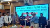 একুশে পদক ও পদকের অর্থ উত্তরবঙ্গ জাদুঘরে’র প্রধান পৃষ্ঠপোষকের  হাতে আনুষ্ঠানিক হস্তান্তর করলেন অ্যাডভোকেট আব্রাহাম লিংকন