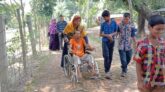 দুমকি  দুটি শিক্ষা প্রতিষ্ঠানের যাতায়াতের একমাত্র রাস্তা বেহাল দশা