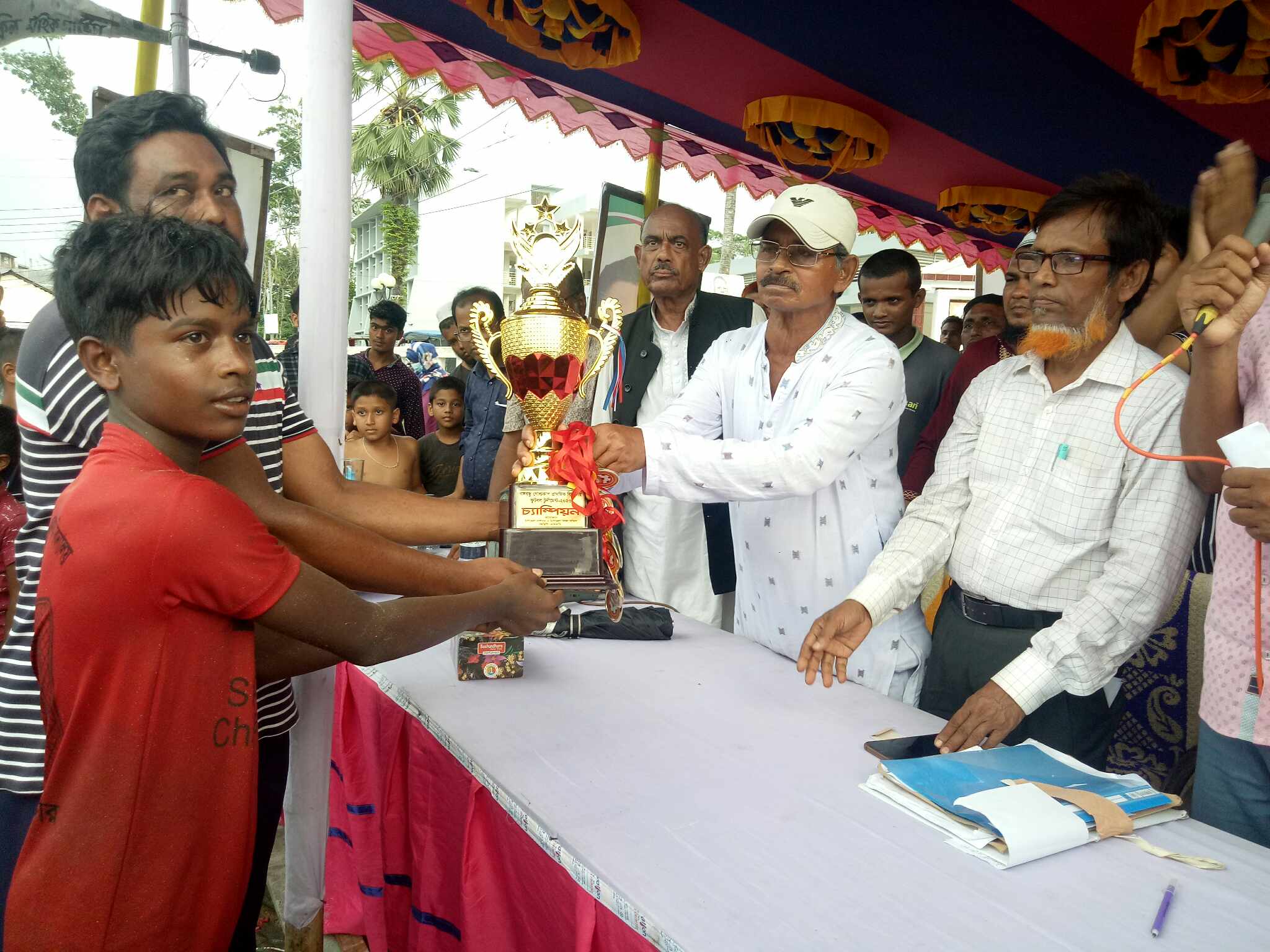 নলছিটিতে বঙ্গবন্ধু ও বঙ্গমাতা গোল্ড কাপ ফুটবল টুর্নামেন্টের ফাইনাল অনুষ্ঠিত