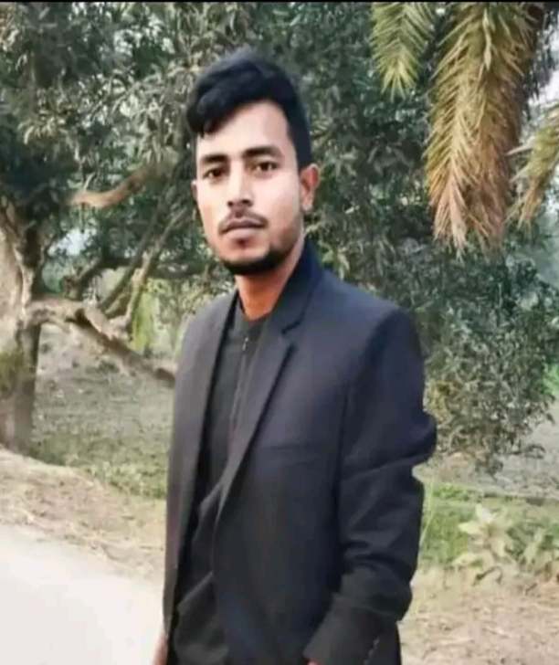 লালপুরে মোটরসাইকেল গ্যারেজে রাখাকে কেন্দ্র করে ছুরির আঘাতে নিহত -১