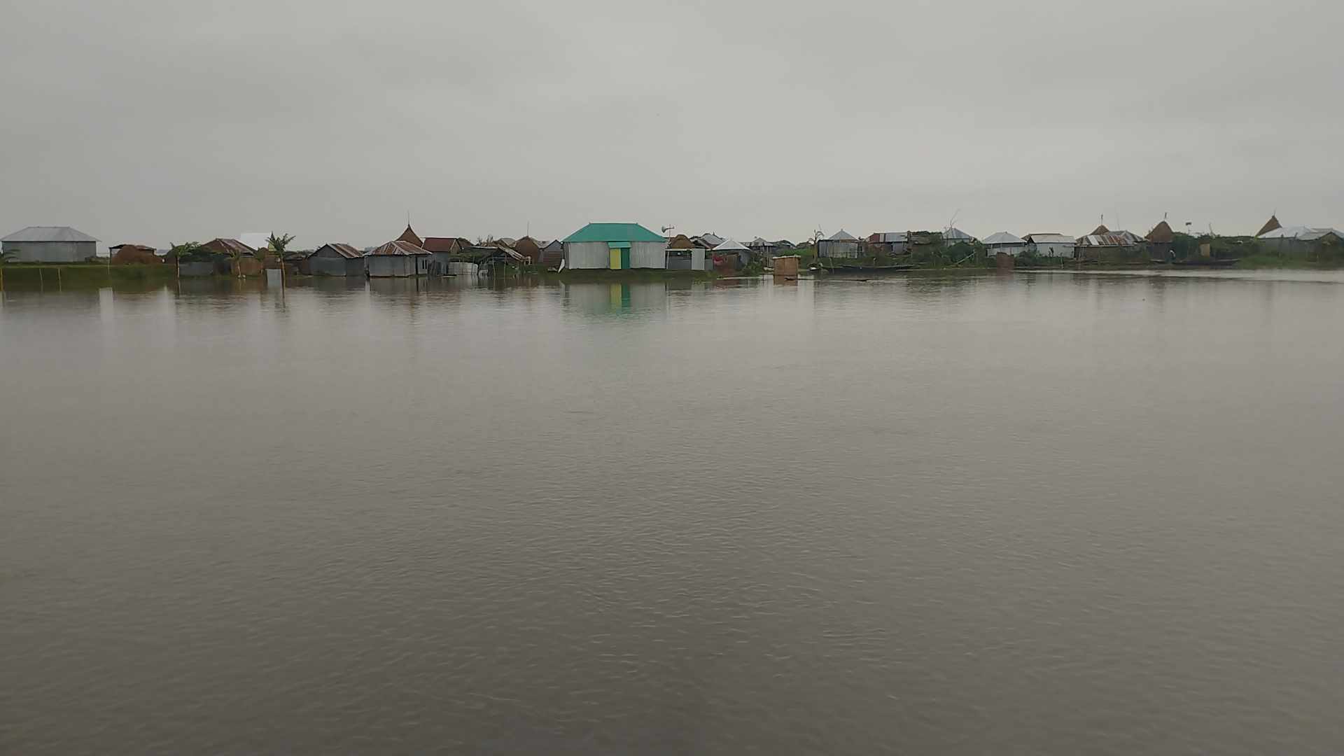 তিস্তার নদীর পানি বিপদসীমা ৪১ সে.মি উপরে