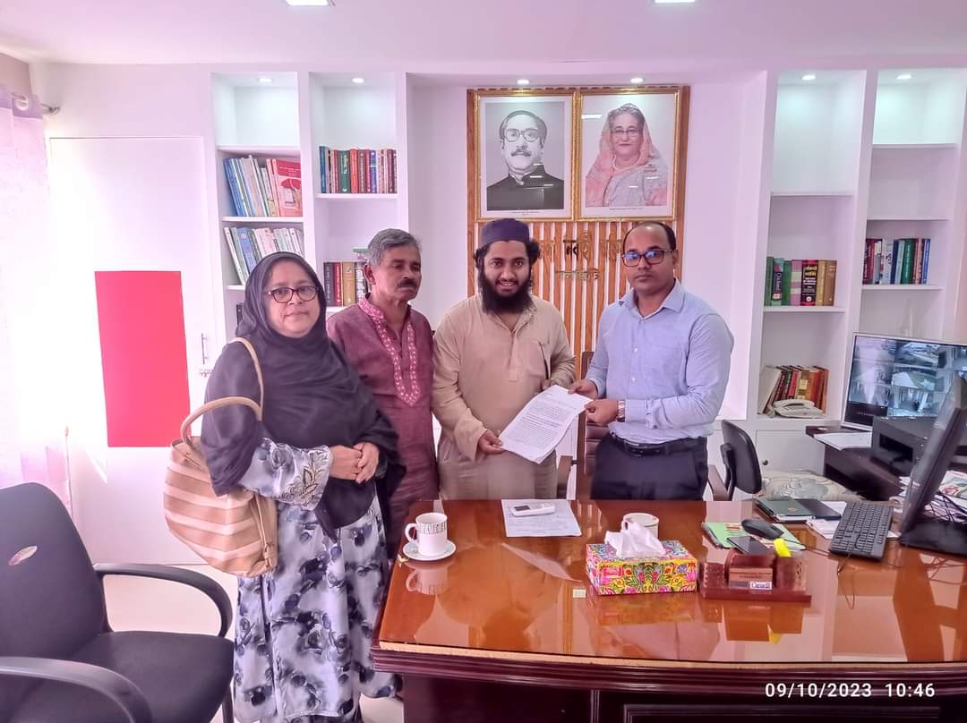 ঝালকাঠির নলছিটিতে  ইকো পার্ক নির্মানের দাবিতে স্মারকলিপি প্রদান