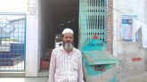 নামাজ পড়ে এসে আর খুঁজে পায় না অটোরিকশা আয়ের একমাত্র সম্বল হারিয়ে দিশেহারা চাঁন মিয়া