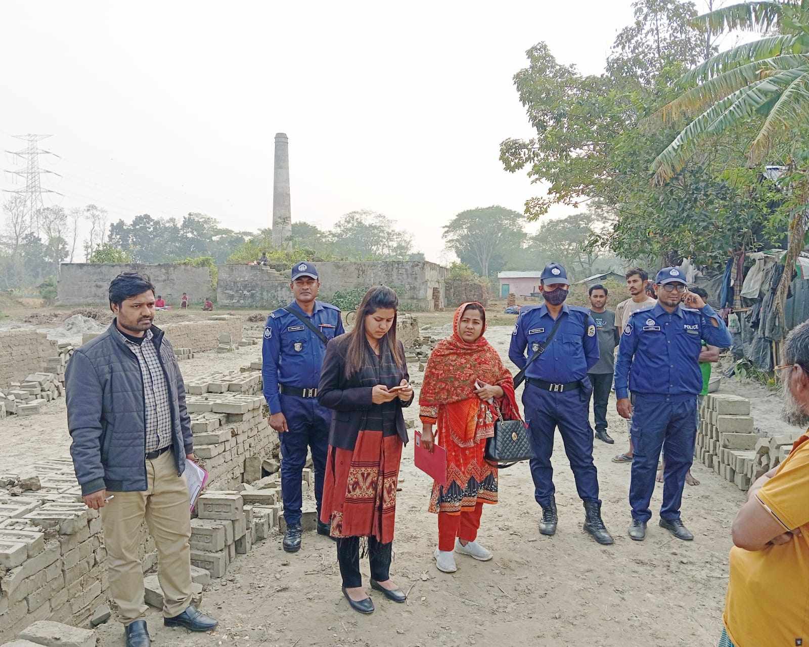 ঝালকাঠির নলছিটিতে ইট ভাটায় অভিযান জরিমানা