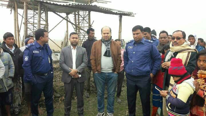 রাণীশংকৈলে শ্মশান কালি,  মন্দির ও প্রতিমা ভাংচুর করেছে দুর্বৃওরা