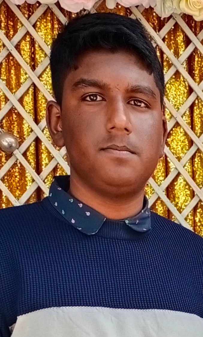 সাংবাদিক পুত্র এসএসসিতে জিপিএ -৫ পেয়েছে