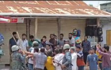 তালতলীতে বিএনপির দুই গ্রুপের পাল্টাপাল্টি কর্মসূচিতে সংঘর্ষ, আহত ২০