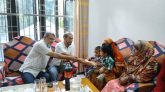 সেনবাগে প্রয়াত যুবদল নেতা দুলাল এর পরিবারকে আর্থিক সহায়তা প্রদান